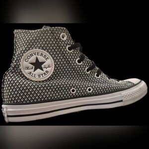 Converse Women's Black and White Sneakers